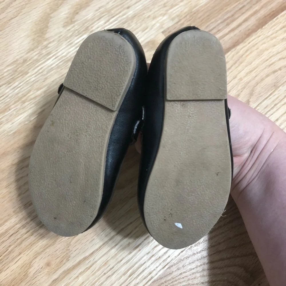 Gymboree Cat Flats Sz 5 Black Gold